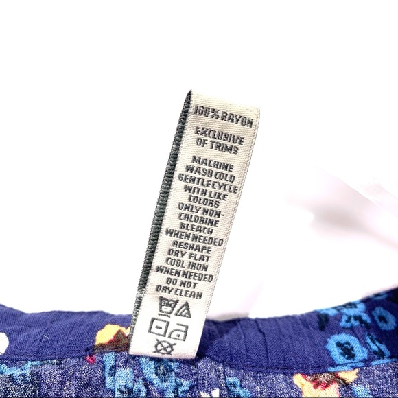 American Rag Floral Peplum Blouse M NWT Indigo - Picture 4 of 6